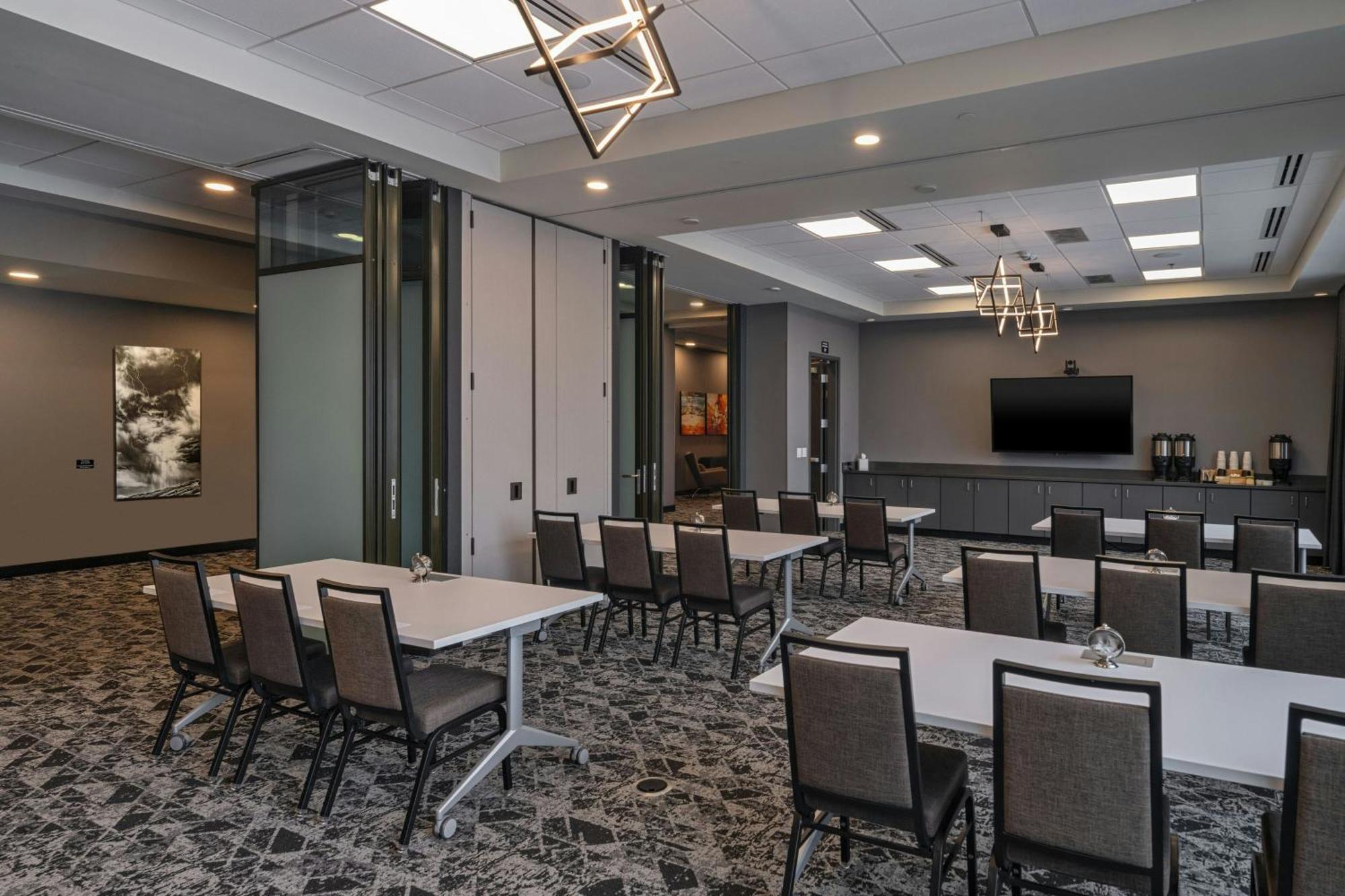 Springhill Suites By Marriott Colorado Springs Downtown ภายนอก รูปภาพ